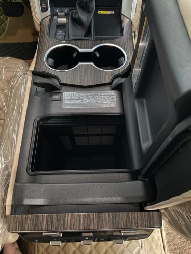 TOYOTA LAND CRUISER VX-R 2023 Twin Turbo Spec Arab កៅអី3ជួរ Speaker JBL
