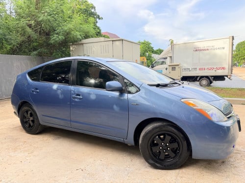 Toyota Prius 06 តម្លៃល្អ ធូរៗ ចចារបាន 🙏