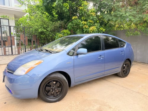 Toyota Prius 06 តម្លៃល្អ ធូរៗ ចចារបាន 🙏