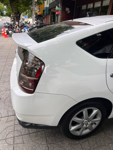 TOYOTA PRIUS 2006. Full. Up. Turning