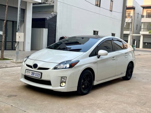 Toyota Prius 2010 option 3 sorta
