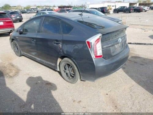 Toyota Prius 2012 option 3