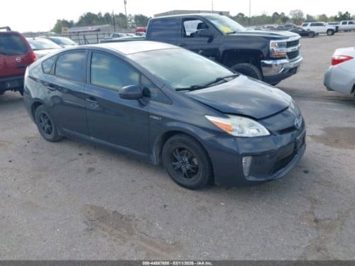 Toyota Prius 2012 option 3