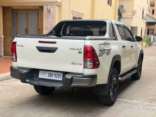Toyota Rally 2020 លក់