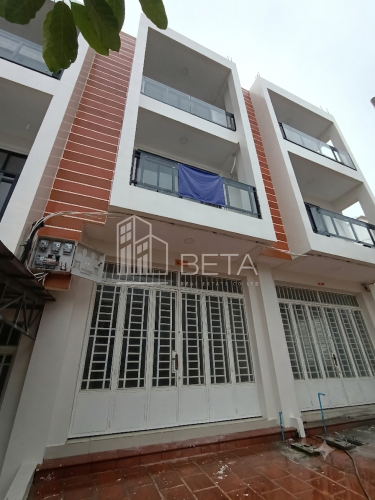 URGENT SALE | BRAND NEW TOWNHOUSE IN SIHANOUKVILLE