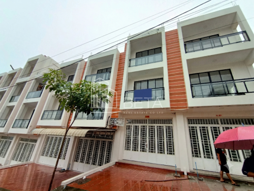 URGENT SALE | BRAND NEW TOWNHOUSE IN SIHANOUKVILLE