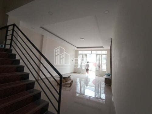 URGENT SALE | BRAND NEW TOWNHOUSE IN SIHANOUKVILLE