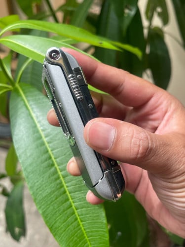 VERTU Ayxta Alligator Diamonds