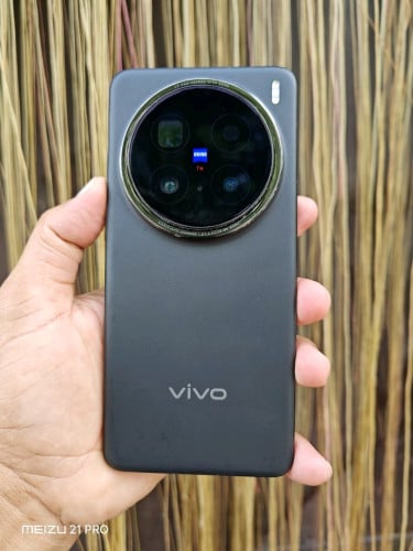 Vivo X200 Pro 16g/512g_CH(វៃដូរបាន)👉$575