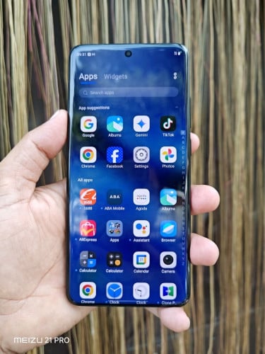 Vivo X200 Pro 16g/512g_CH(វៃដូរបាន)👉$575
