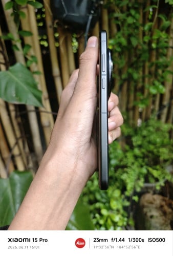 vivo x200 pro (16GB+ / 512GB) ថ្មី/98/99)0964561726