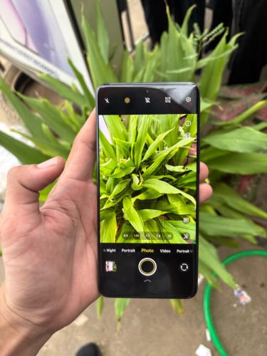 Vivo X200ultra 16+16 512G CH 729$