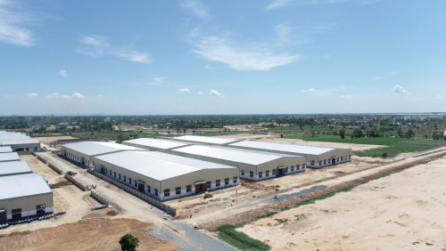Warehouse Factory for Rent along National Road Nº 2