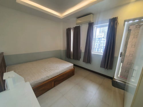 Western 1Bedroom Condo BKK2 near Olympic