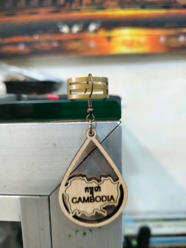 Wooden Earrings ក្រវិលឈើ