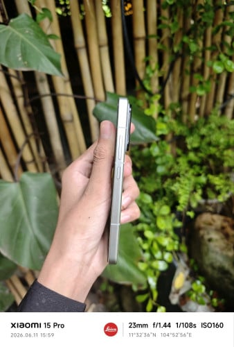 Xiaomi 15 (8GB/256GB)ថ្មី98/99/0964561726