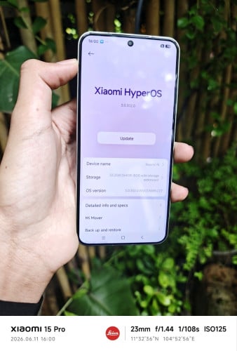 Xiaomi 15 (8GB/256GB)ថ្មី98/99/0964561726