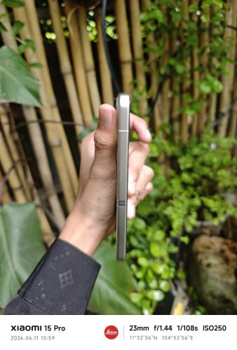 Xiaomi 15 (8GB/256GB)ថ្មី98/99/0964561726