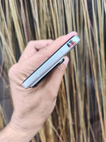 Xiaomi 15 Pro 12g/256g_CH(វៃដូរបាន)👉$435