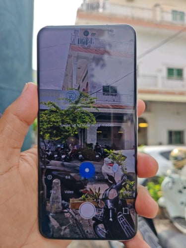 Xiaomi 15 Pro 12g/256g_CH(វៃដូរបាន)👉$435