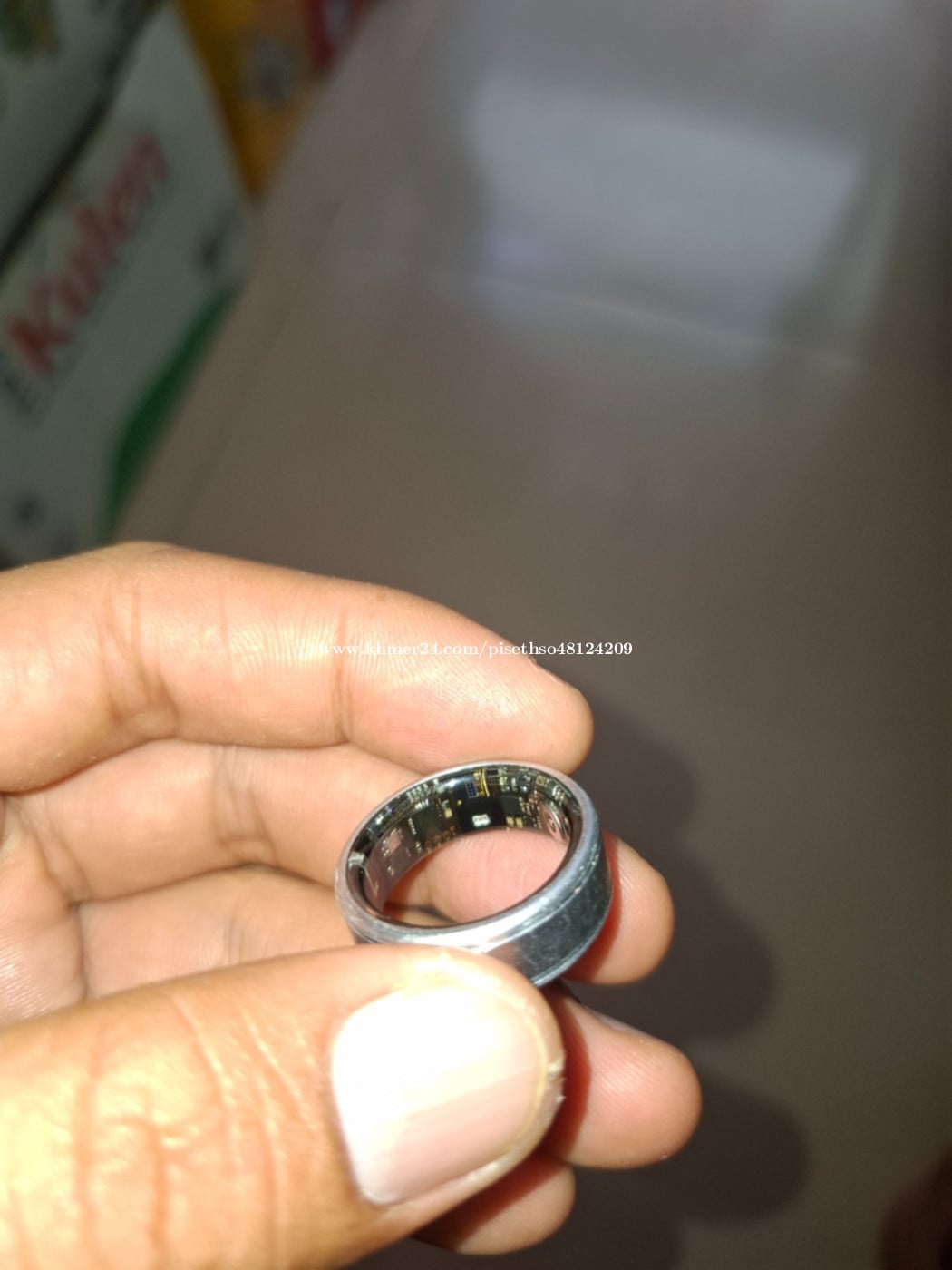 Smart Ring ចិញ្ចៀនតាមដានសុខភាព