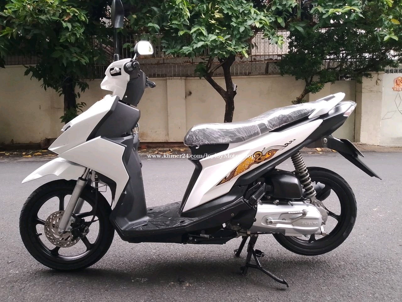 Suzuki Nex