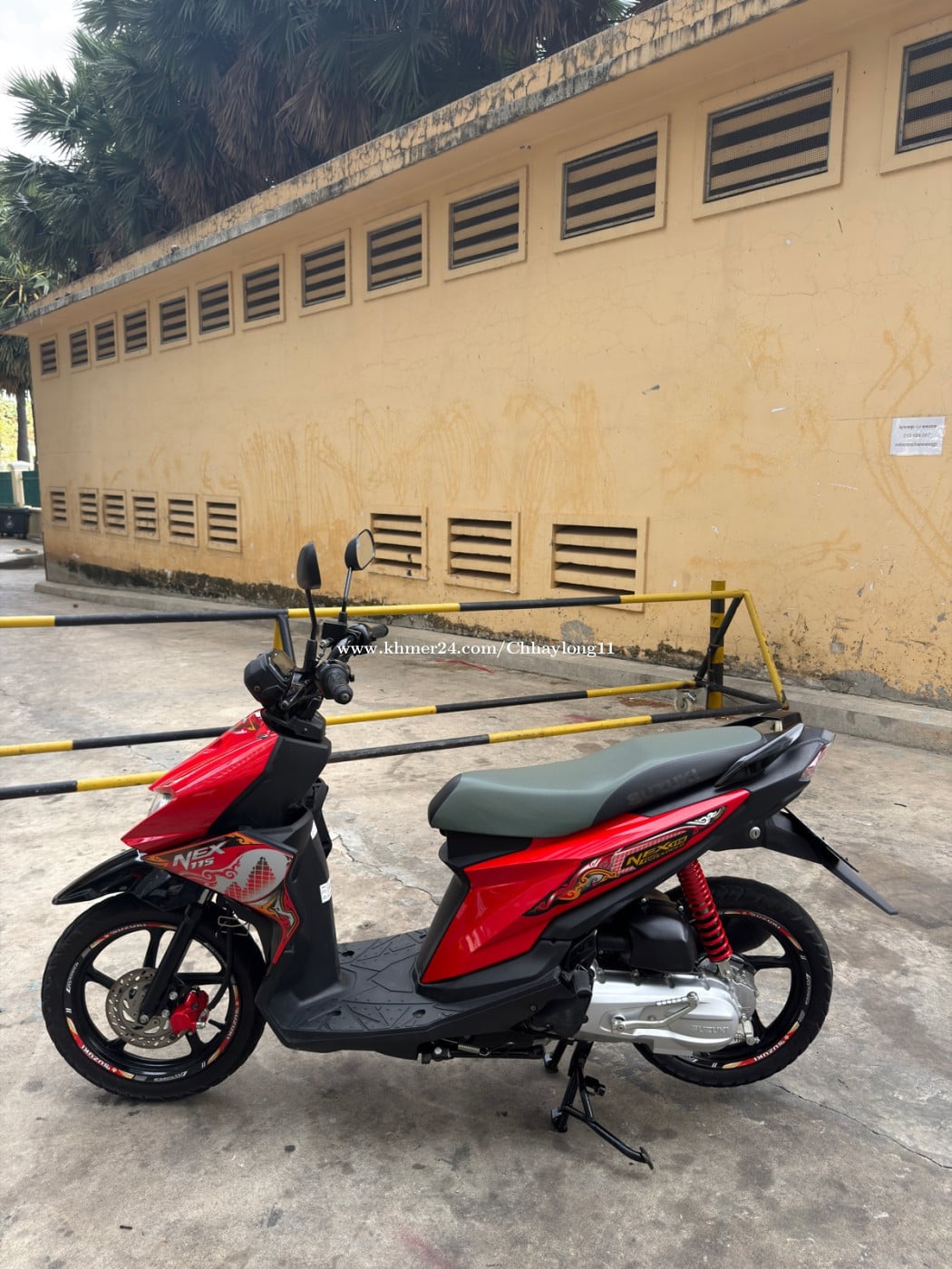 Suzuki Nex Cross