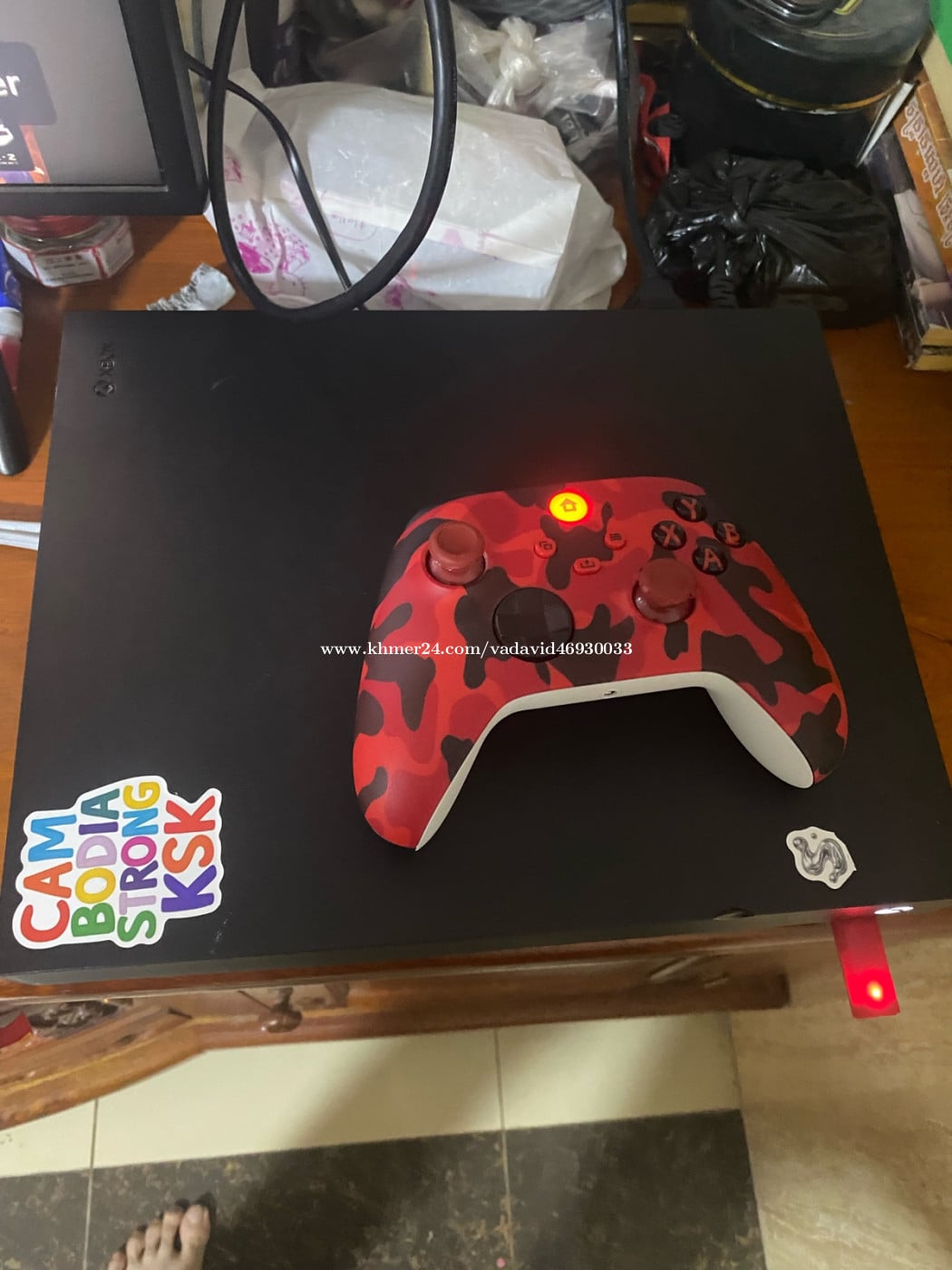 XBOX ONE X 1TB FREE games អោយលេង 1ខែ វៃដូរក៏បាន