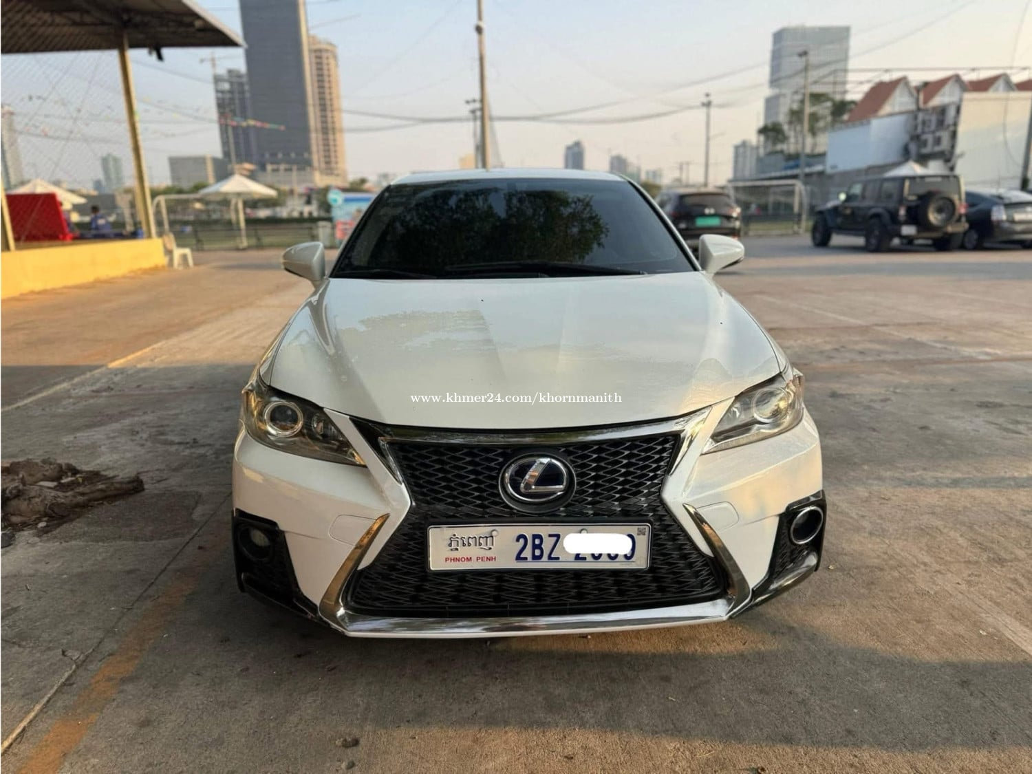 ឡានលក់CT200h 2012 full premium ឡានស្អាត