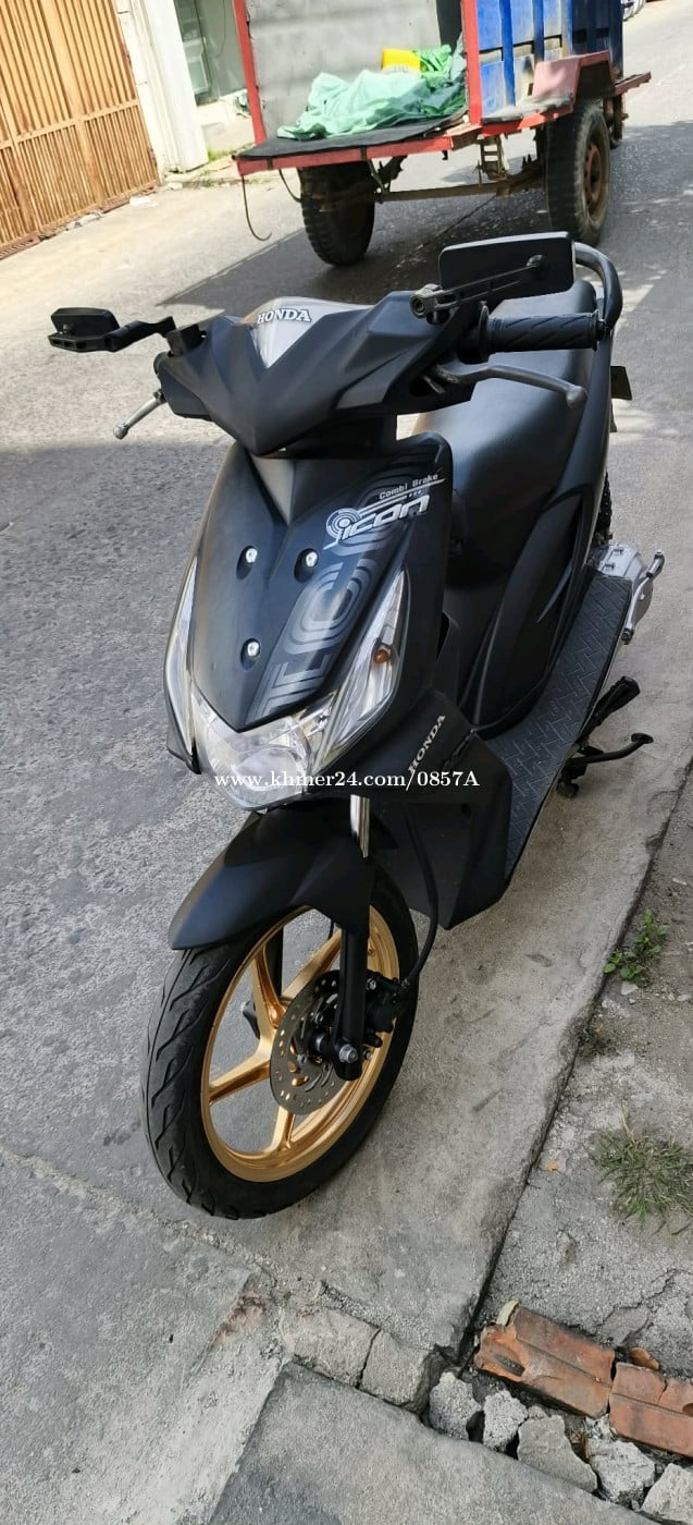 ម៉ូតូIcon 010លក់380$មានពន្ធ