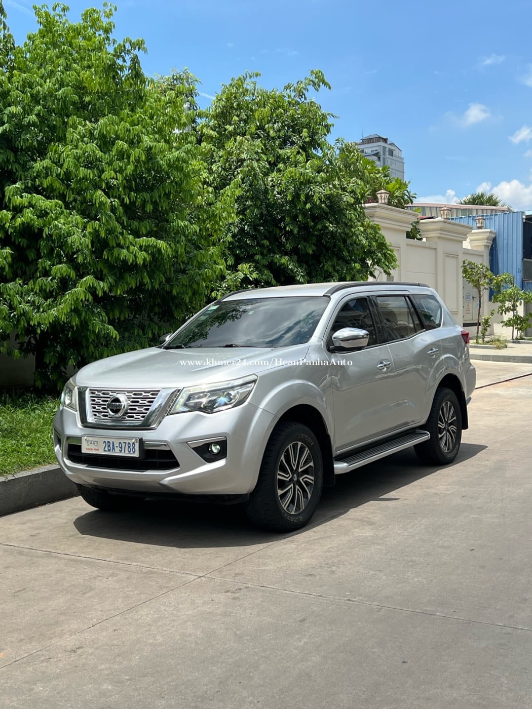 ឪមហាថ្មី NISSAN TERRA 2019 ម្ចាស់ដេីម ម៉ាសុីនម៉ាស៊ូត