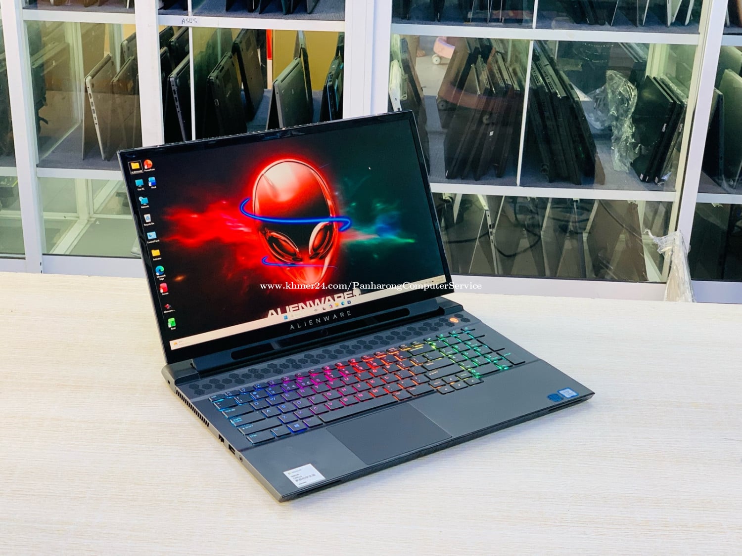 Alienware M17 R2 17.3” FHD 144Hz
