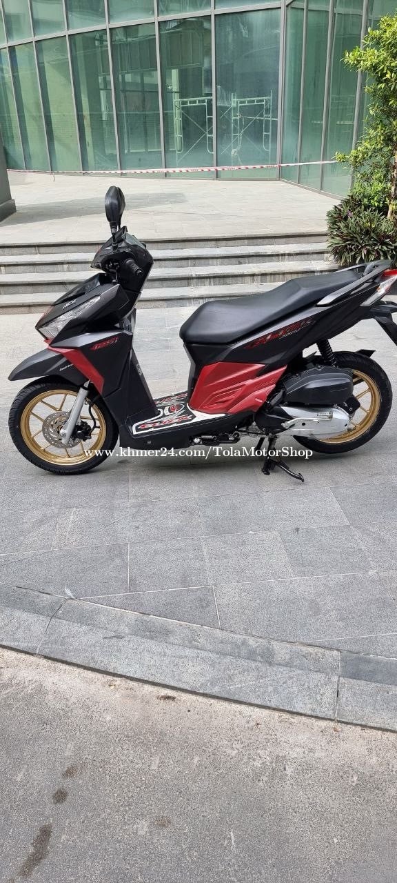 Honda click 2017