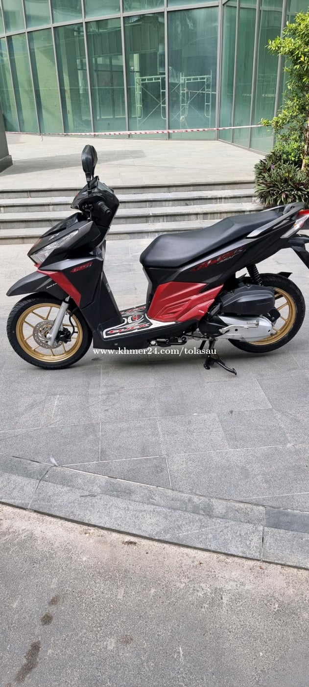 Honda click 2017