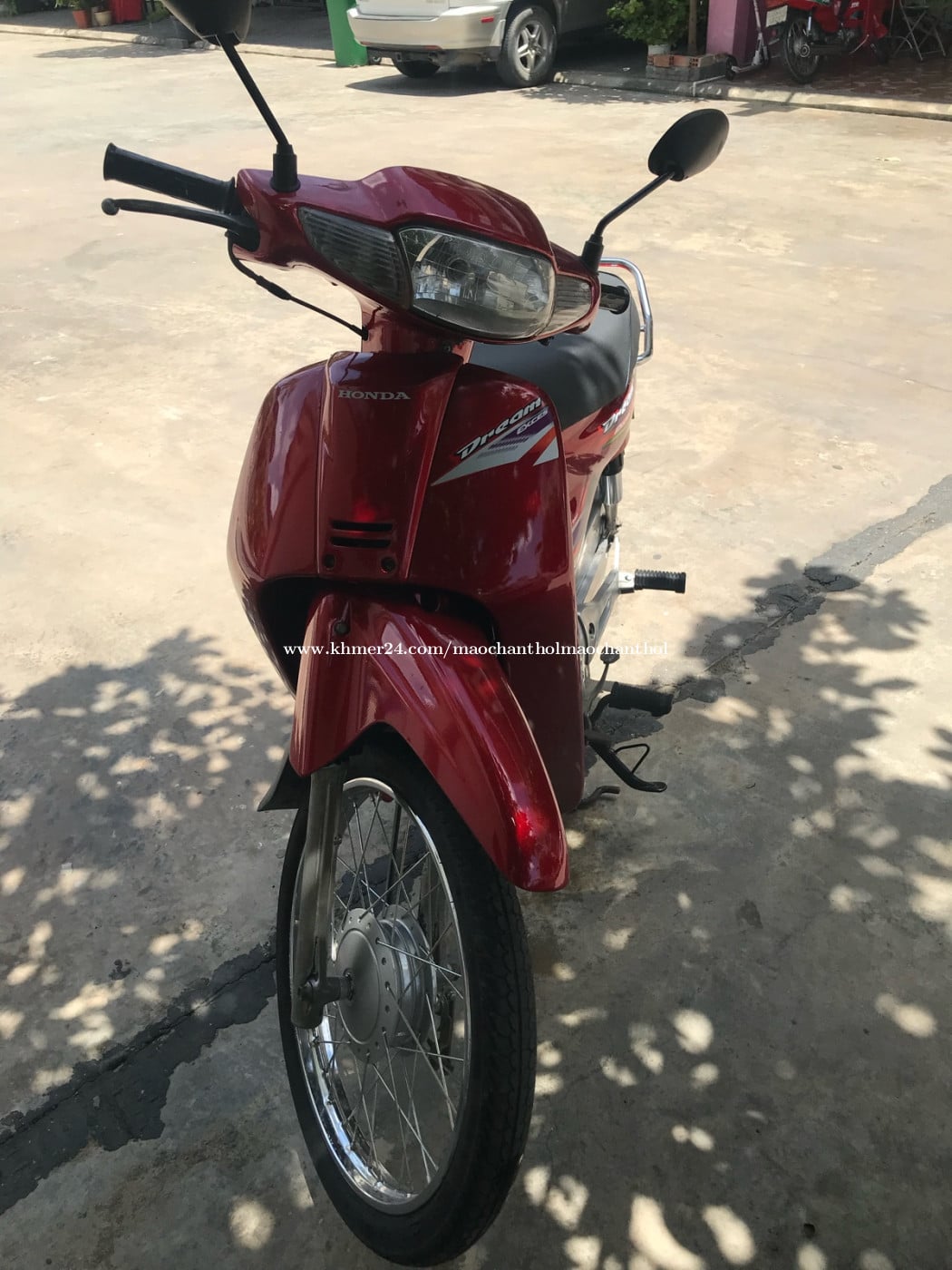 Honda dream c 100 $850