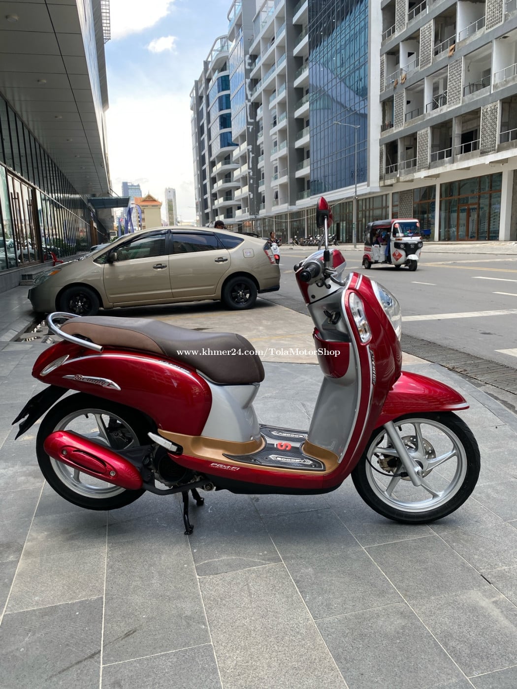 Honda scoopy 2013