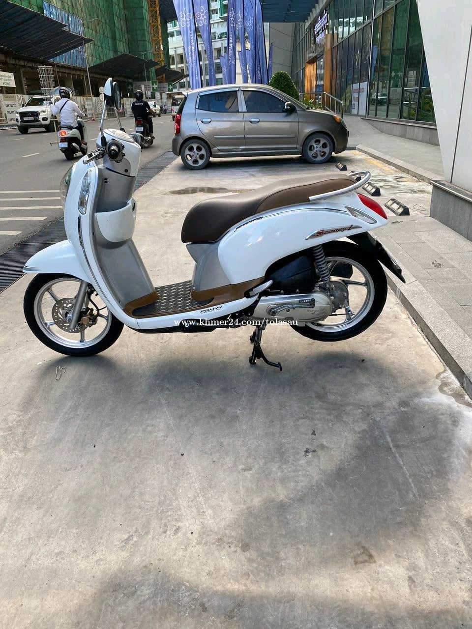 Honda scoopy 2014