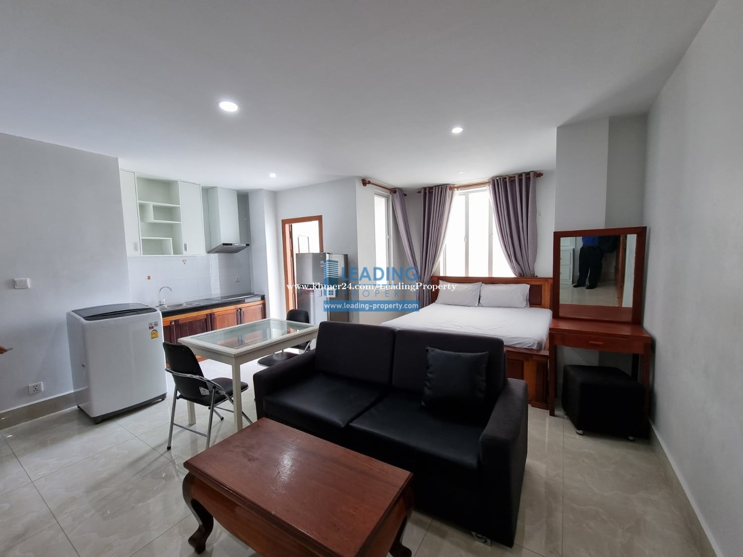 N275 | Comfortable Fully Furnished Studio Apartment with Lift For Rent