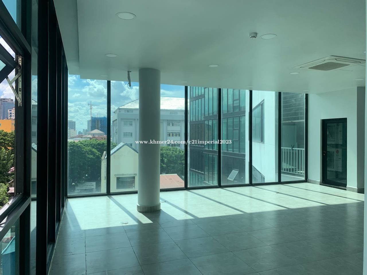 Office Space for rent at TK ការិយាល័យជួលទំហំ80ម៉ែត្រការ៉េ នៅទួលគោក (OF-163)