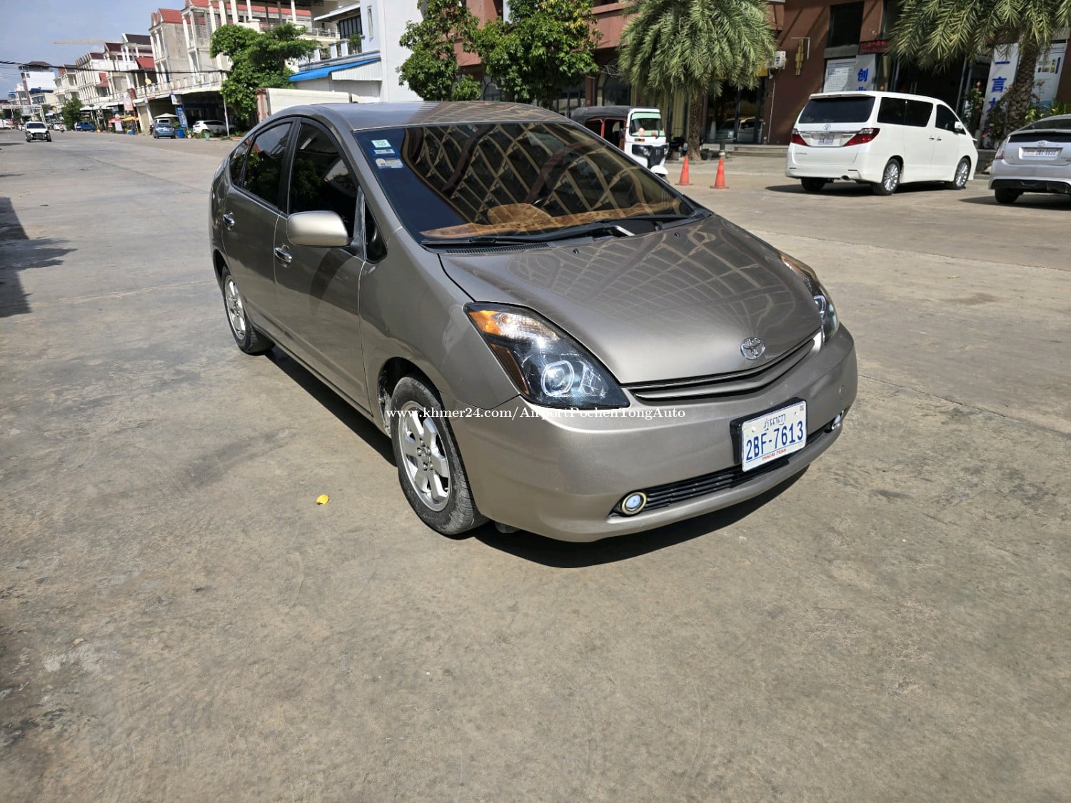 Prius 05 full option លក់