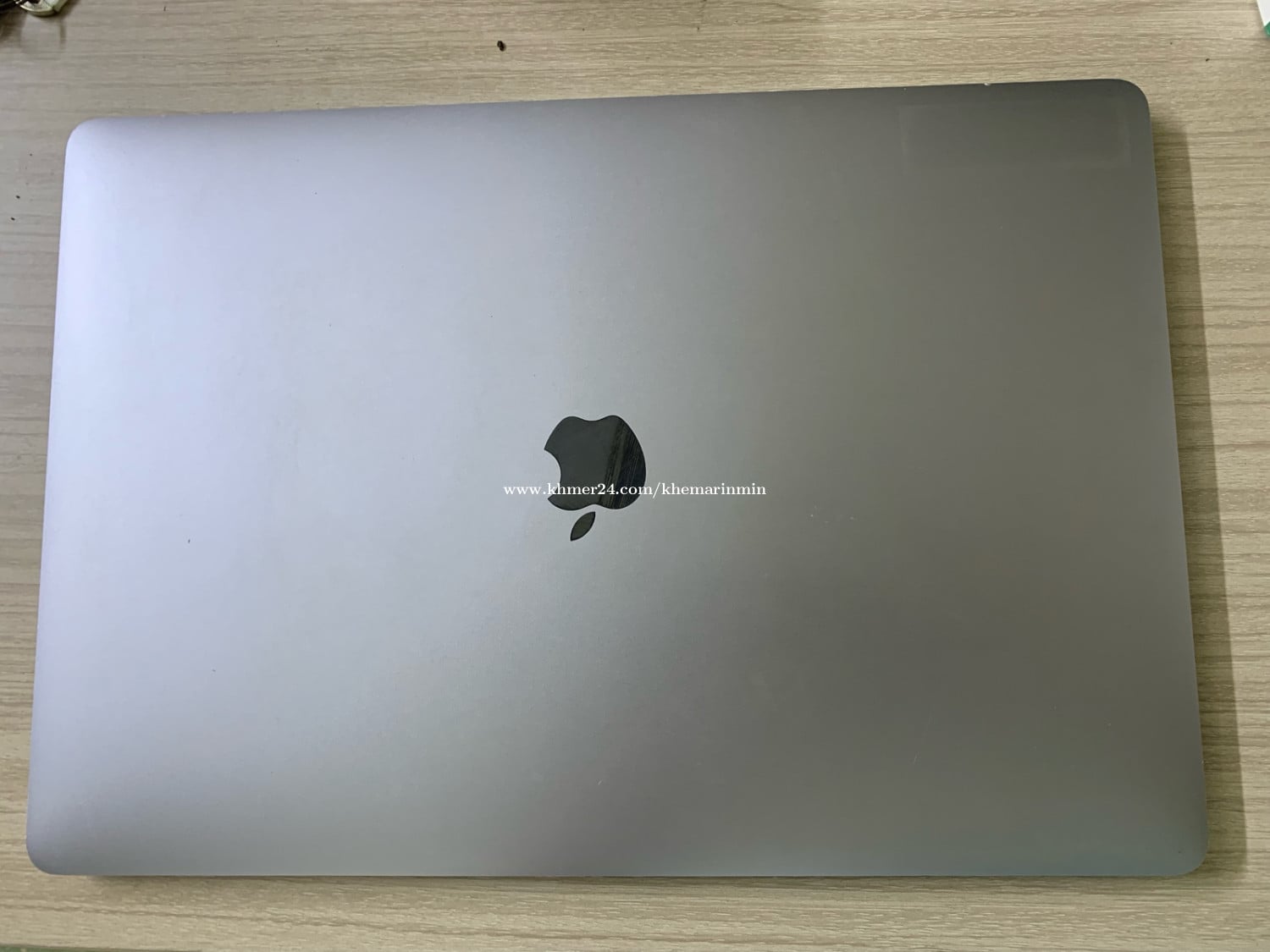 Pro 15 inch RAM 16g SSD 256g core i7
