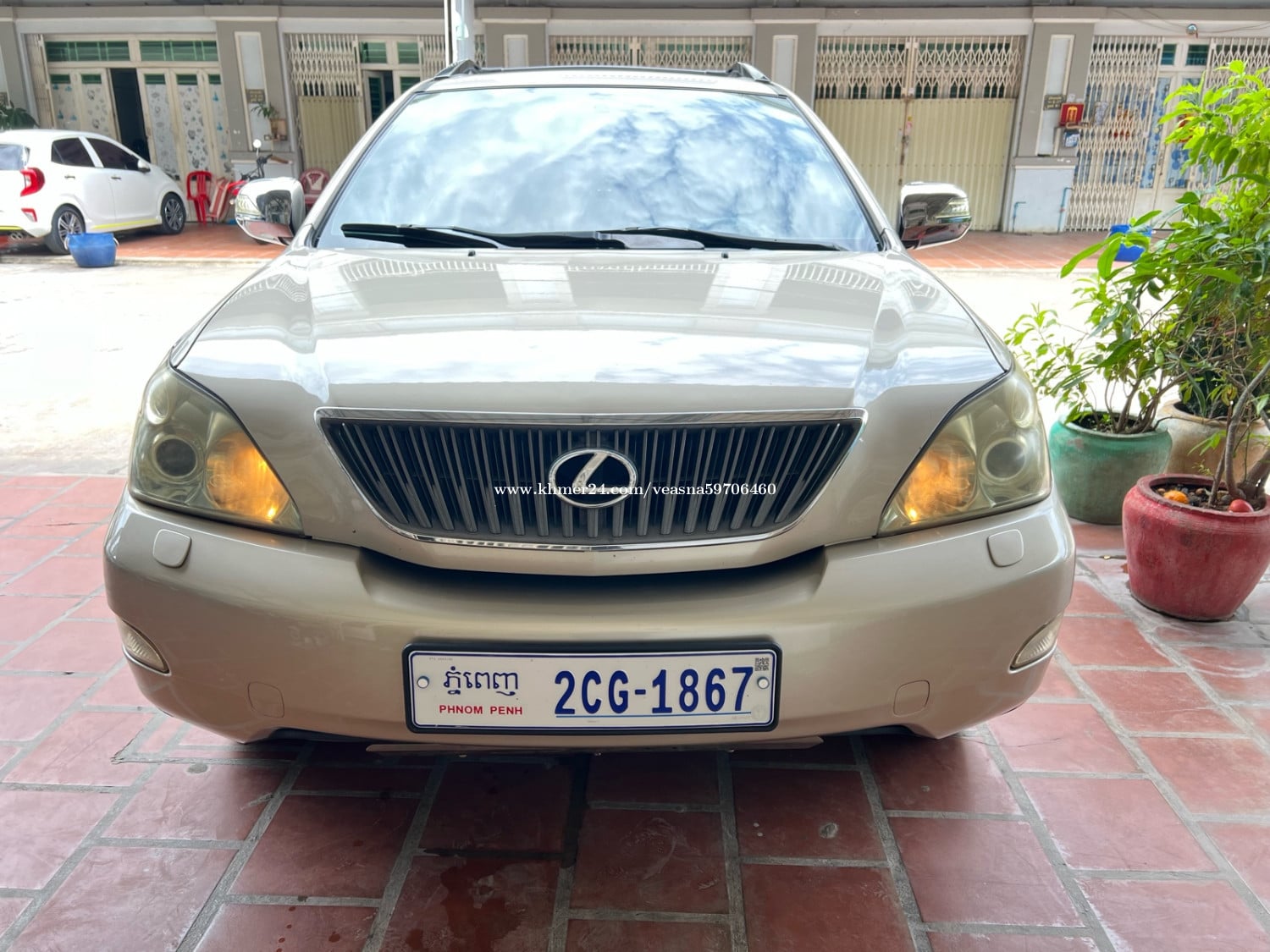 RX330 04 p2 hfull