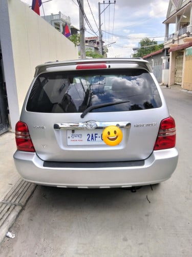 ឡានប្រើ លក់ដូរសារី