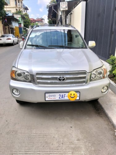 ឡានប្រើ លក់ដូរសារី