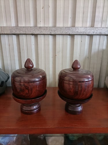 ផ្តិលធ្វើអំពីឈើ