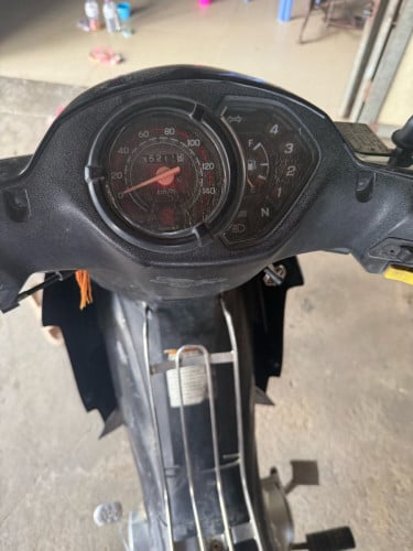 ម៉ូតូលក់
