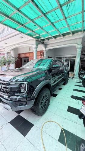 ឡានជិះផ្ទាល់ខ្លួន ទិញខ្លាញ់គោ