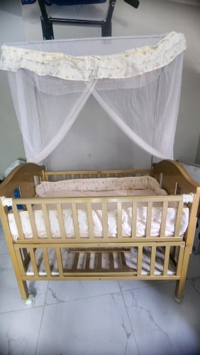 លក់គ្រែកូនងែត