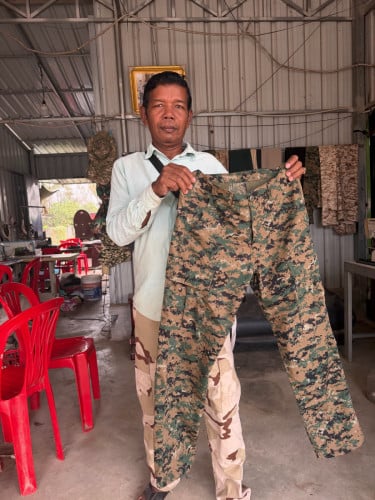 ម៉ូតខោប៉ារ៉ាកាត់ក្រណាត់លេខ១