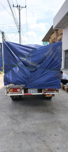 ឡានជួលដឹកអីវ៉ាន់